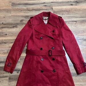 Women's Red Burberry fitted mid-length trench coat